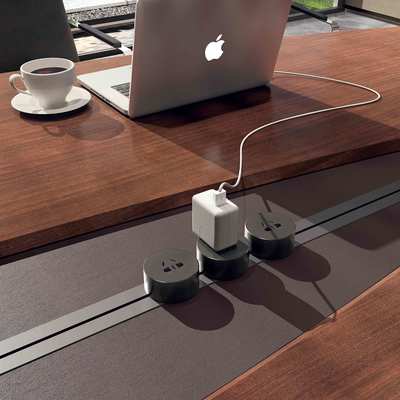 環(huán)保、智能辦公家具顯然已成為必然的發(fā)展趨勢(shì)